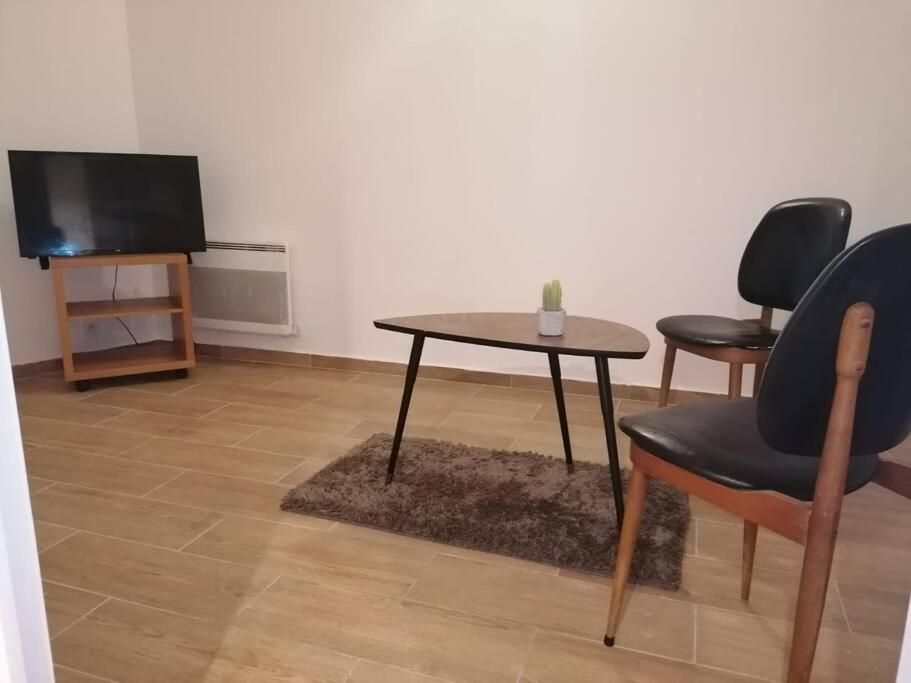 Superbe Logement Leilighet Drancy Eksteriør bilde